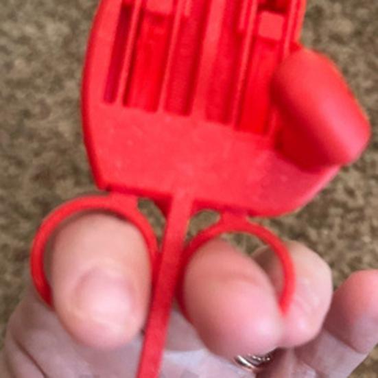 Mechanical Fidget Hand Robotic Hand with Articulated Fingers Portable Fidget Toy Hand with Strong Grip for Stress Relief Office Fun