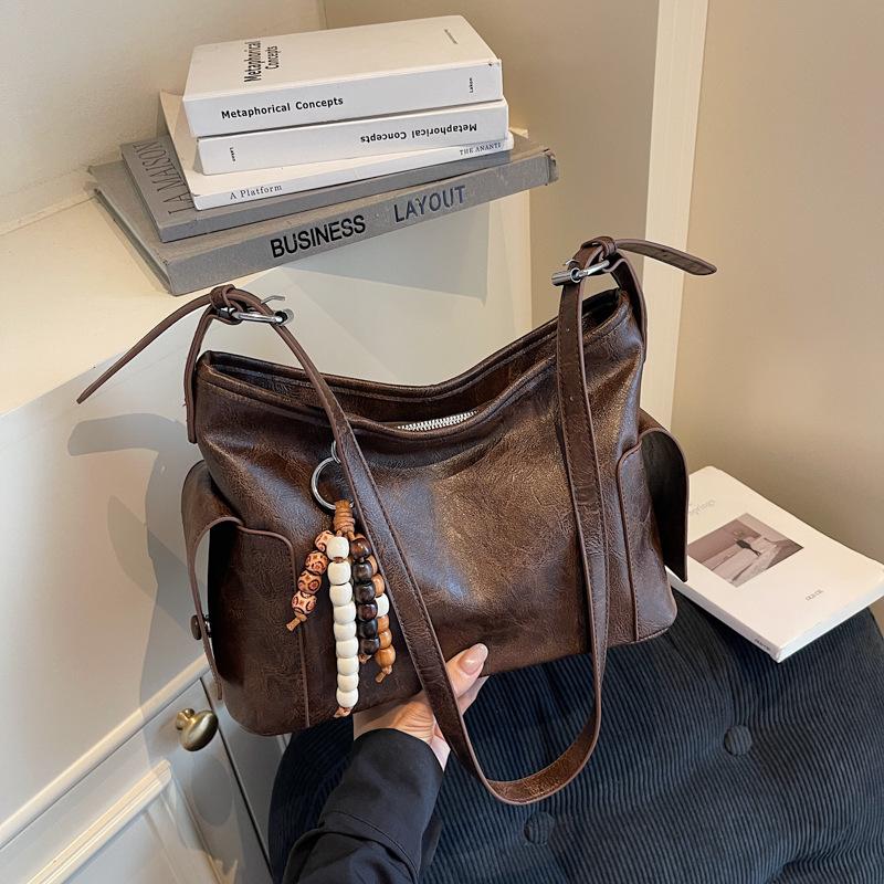 Large-capacity bag women's 2025 new autumn and winter popular high-end textured shoulder bag commuter tote bag messenger bag