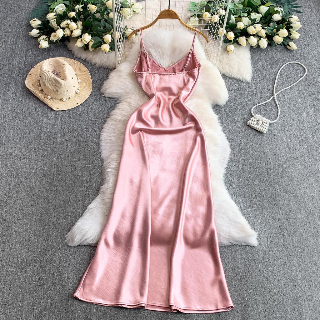 Dress Dress Women's Autumn and Winter Premium Satin Heavy Industry Embroidery Lace V-Neck Suspender Long Elegant Dress