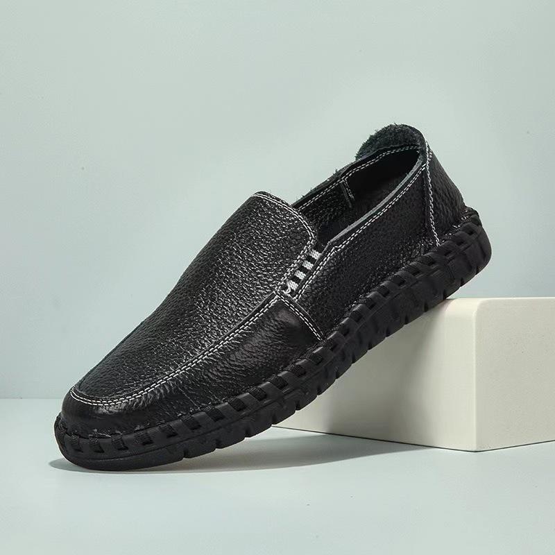 

Glue-free moccasin style handmade first-layer cowhide casual leather shoes men s new men s leather shoes Doudou shoes 44 чёрный