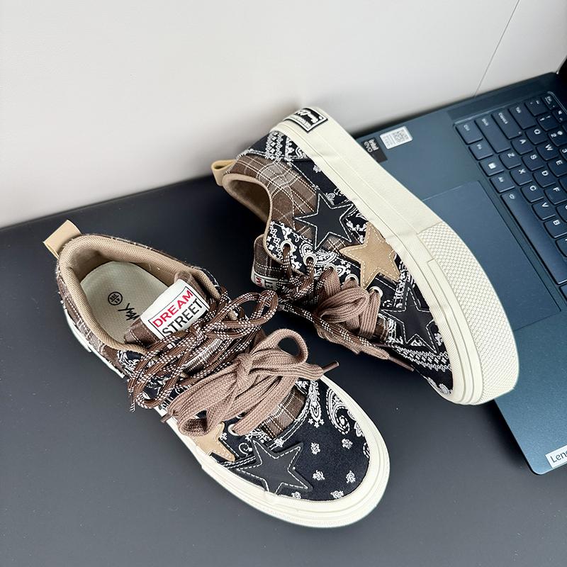 Men's Fashion Board Shoes Star Chart Trendy Versatile Men's Canvas Shoes Men's Outdoor Travel Shoes