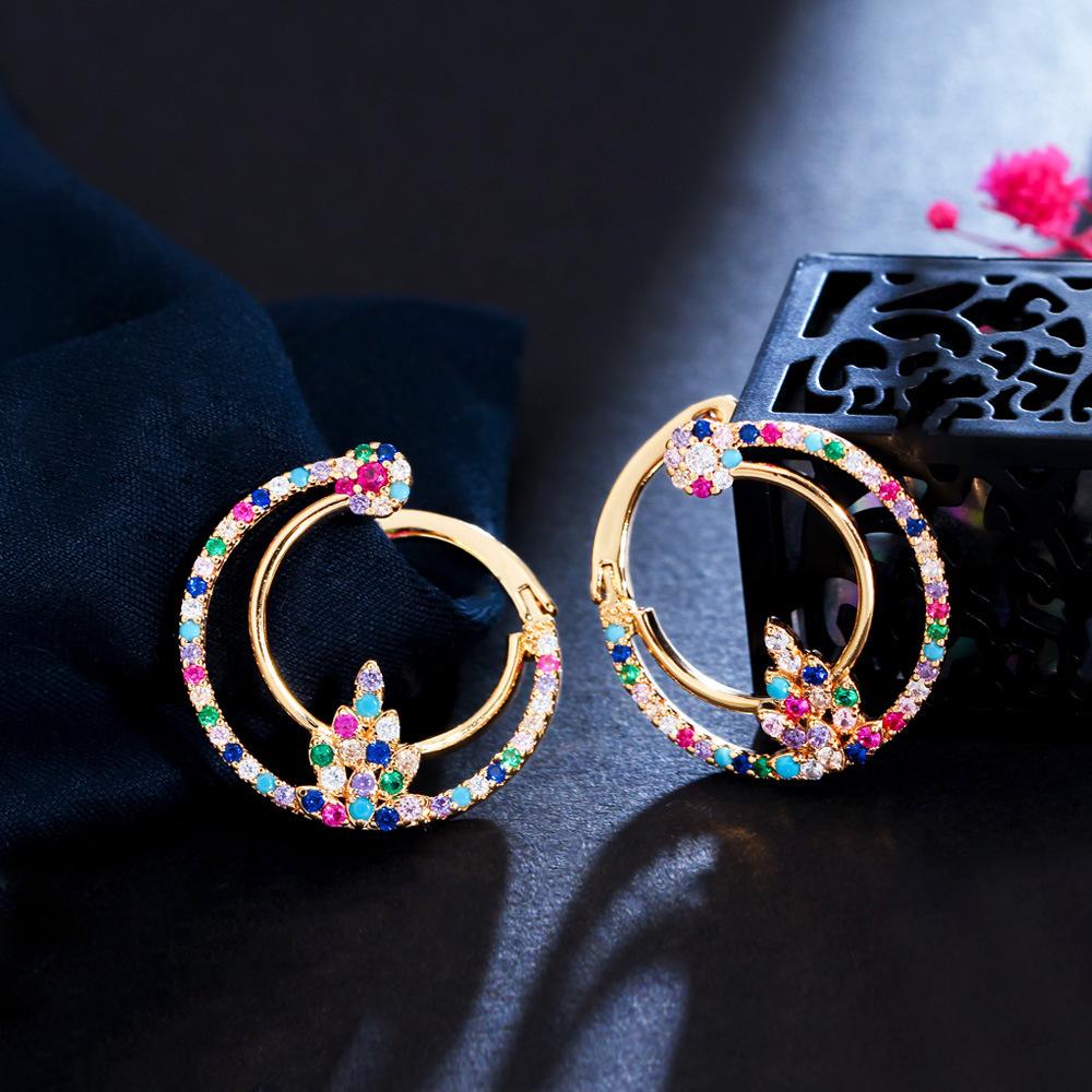 

Кайбао Латунные Посеребренные Цирконовые Цветные Серьги, Тренд Бриллиантовые Большие Серьги в форме буквы С