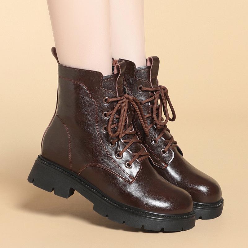 Women's British-Style Genuine Leather Ankle Boots - 2025 Autumn/Winter, Thick Sole, Velvet Wool Interior, Warm & Stylish.