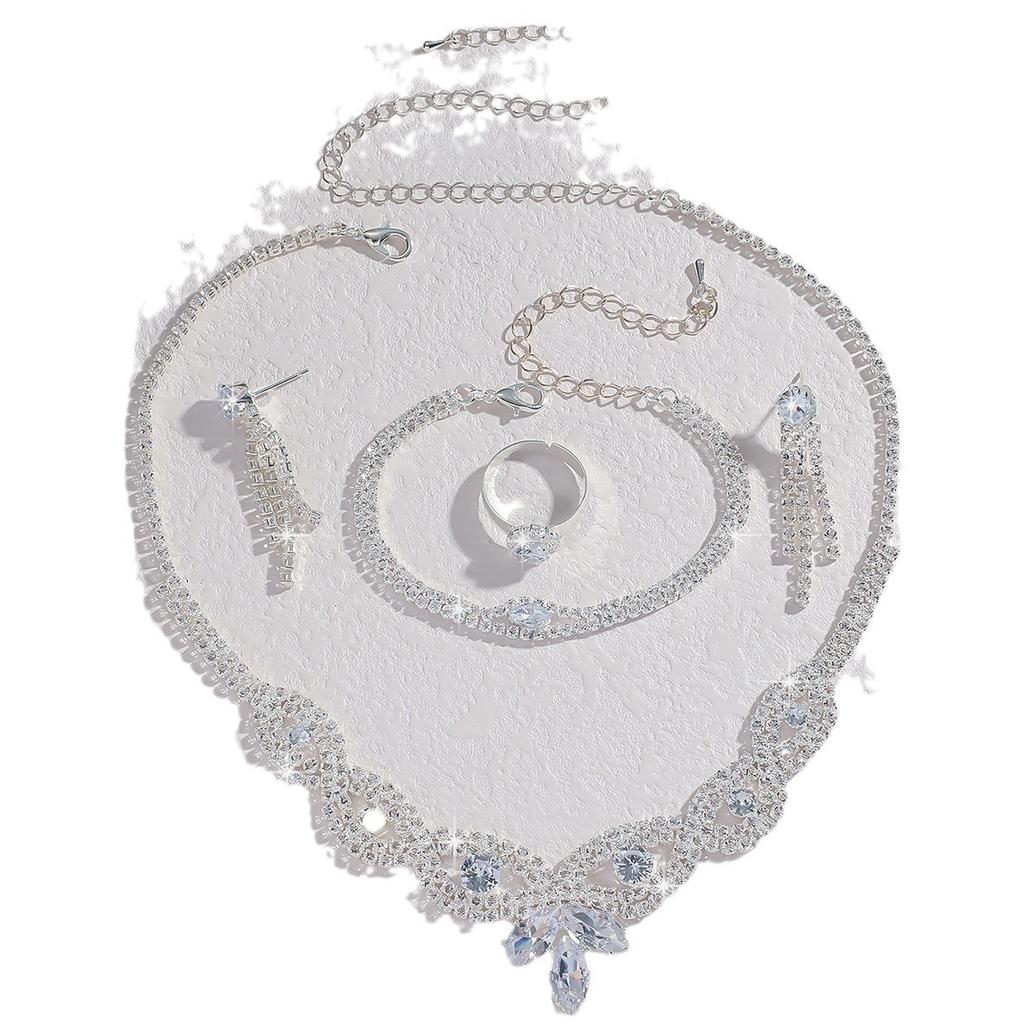 Popular Crystal Collarbone Chain Necklace Bracelet Full Diamond Bracelet Earrings Ring Set Women