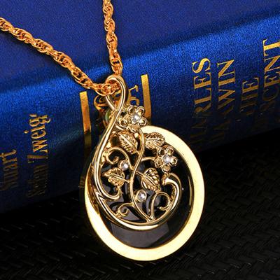 Necklace Magnifier Leaf Flower Pendant Hollow 4.5X Hanging Magnifying Glass for Decorating Clothes