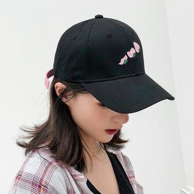 Yaz şapkası kadın Kore versiyonu tüm gündelik moda beyzbol şapkası hipster plastik tokalı siyah beyaz şapka öğrenciler