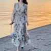 2026 Spring and Autumn New Coffee Break French Gentle Floral Skinny Waist Dress Vacation Style V-Neck Fairy Long Dress