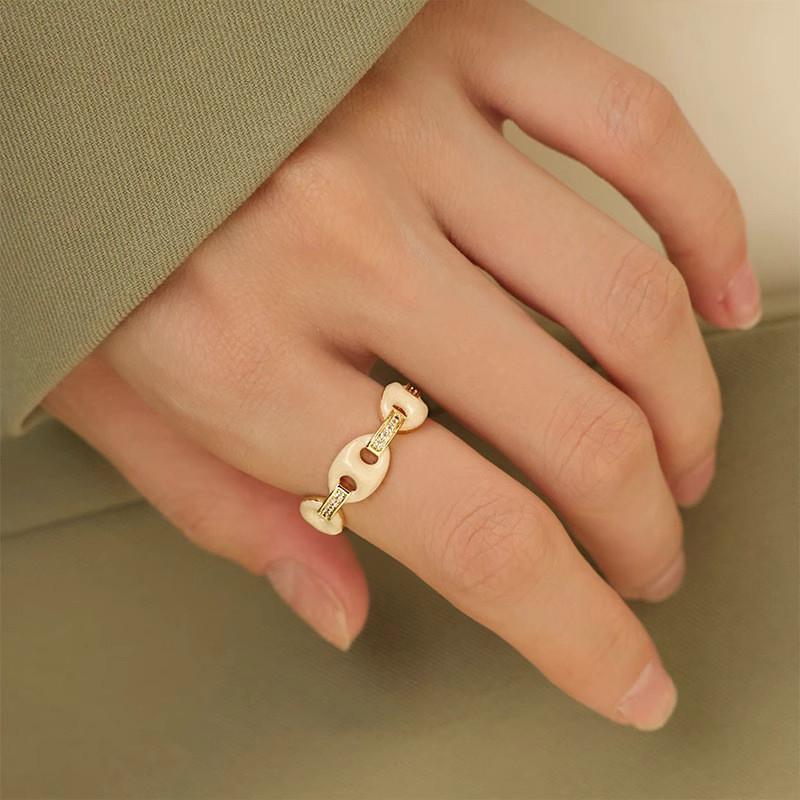 Open Stylish Adjustable Finger Ring For Women With Sophisticated Aesthetic And Appeal Trendy