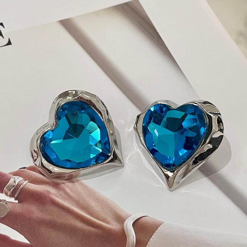 Vintage Blue Glass Bow Earrings - Retro Design Ornament