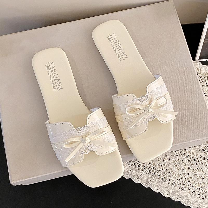 

French fairy style slippers female 2025 spring and summer wear non-slip bow fashion flat bottom versatile cool slippers 43