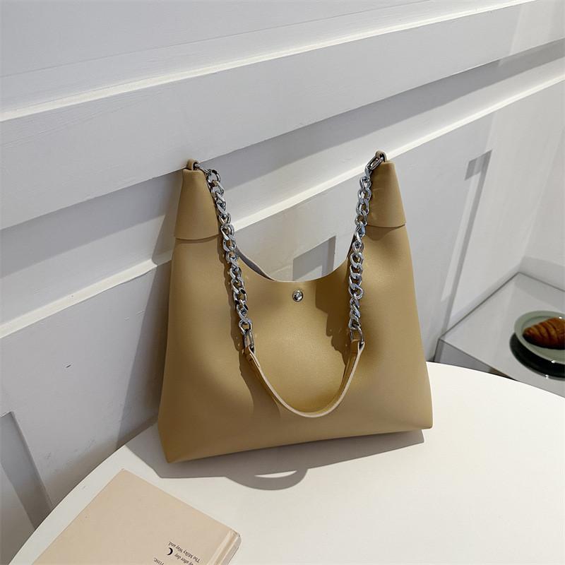 Trendy Pu Tote Bag In Fashionable Black White Or Khaki Ideal For Everyday Use