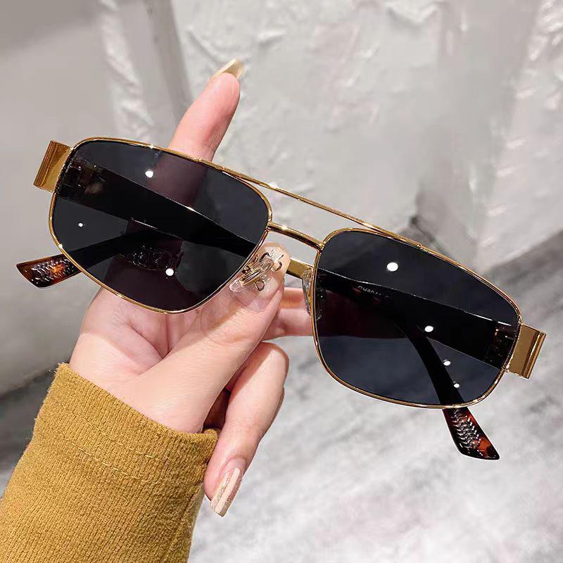Trendy Punk Metal Frame Pilot Sunglasses Women Men Brand Designer Retro Luxury Black Green Lens Shades Sun Glasses Male