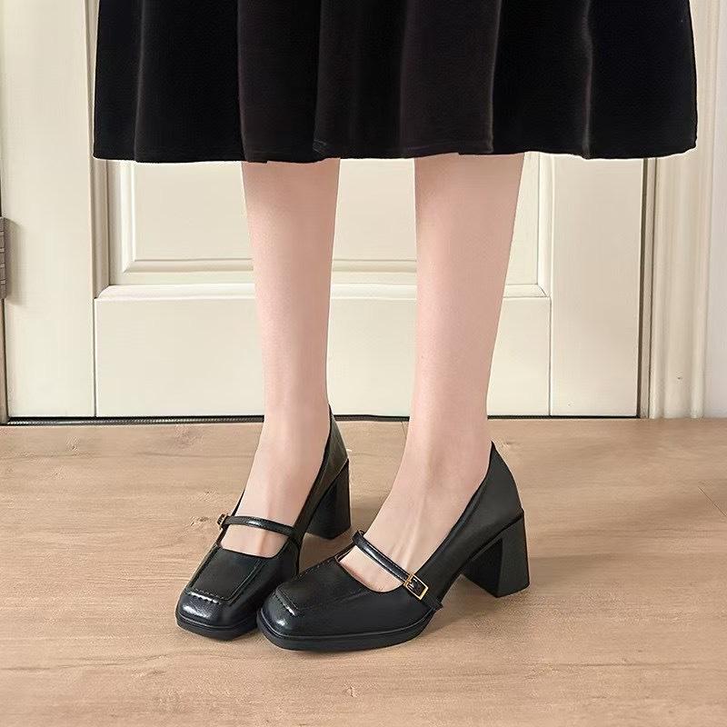 

Washed cowhide square head black leather shoes thick heel light mouth versatile single shoes retro Mary Jane shoes women s high heels 35