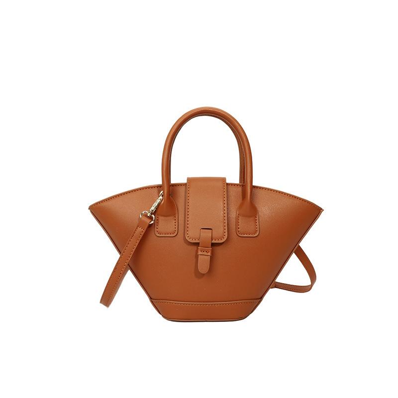 

Fashionable leather ladies handbag - exquisite classic design, highly popular, with elegant French-style lining, essential for daily commutes, retro