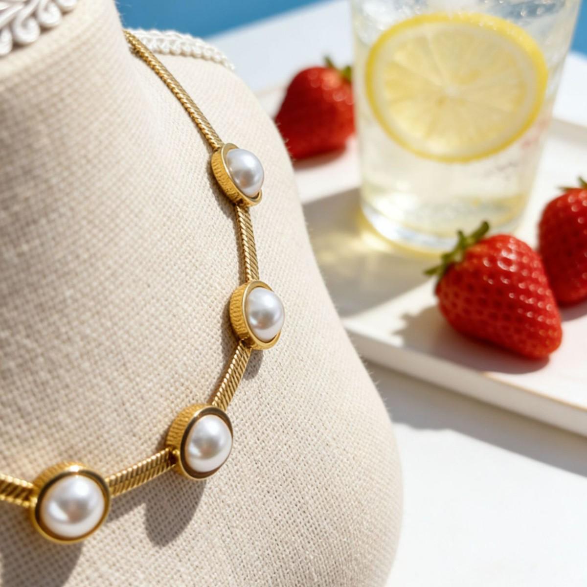 

2025 European & American Fashion Pearl Necklace - Elegant Simple Blade Chain Luxury Clavicle Design золотий/білий