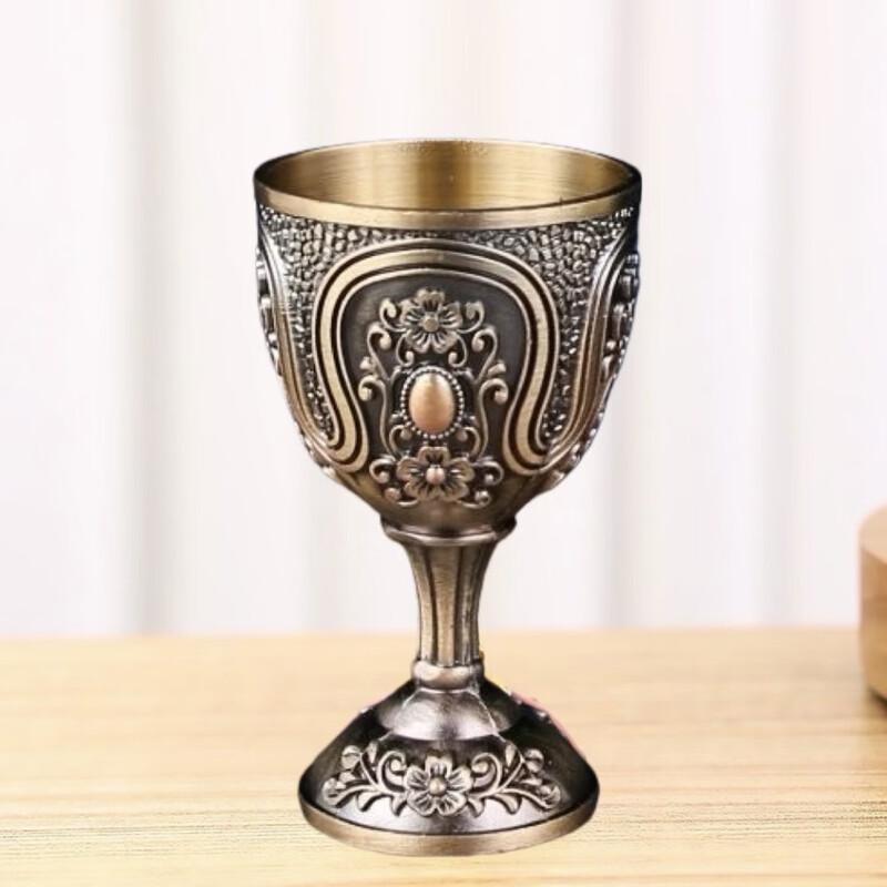 

Декоративные бокалы для байцзю на ножке LISM