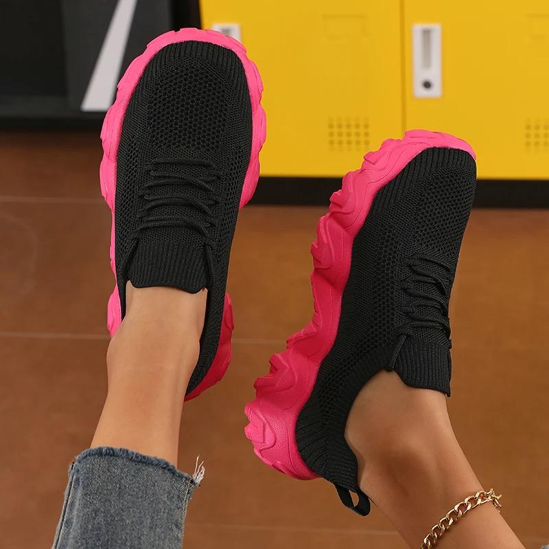 Women's Sports Shoes Comfortable Lightweight Mesh Breathable Trendy Flat Shoes Solid Color Summer Fitness Womens Hiking Shoes