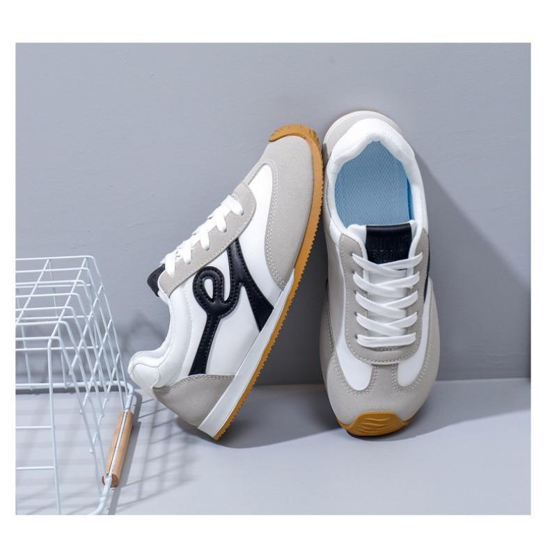 Atmungsaktive Damenschuhe, Damen-Freizeitschuhe mit niedrigem Schaft, Board-Schuhe, Schwammschuhe mit dicker Sohle