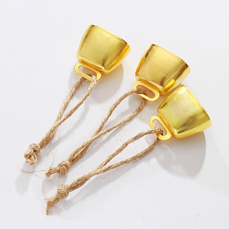 4 szt. Dzwonek w stylu vintage, rustykalny metalowy dzwonek dekoracyjny do zawieszenia z jutowym sznurkiem, dzwonki wietrzne w stylu vintage do powieszenia na ścianie, dekoracja domu