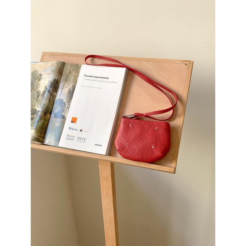 

Neck change bag solid color niche design lipstick key bag fashionable versatile soft leather mini small bag women красный