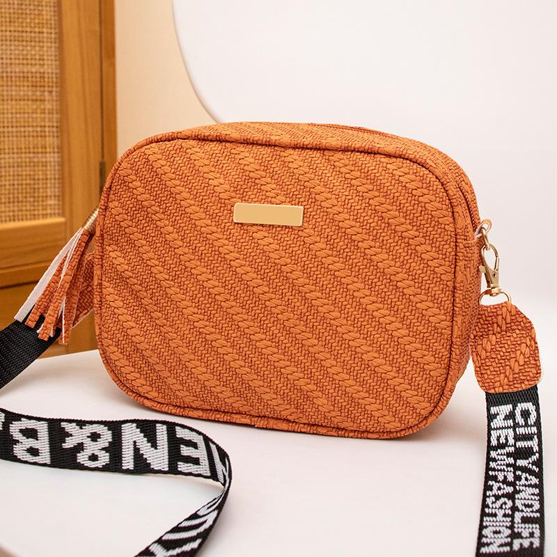 

Модная мягкая сумка через плечо, сумка для камеры с тисненой полоской, портативная женская сумка для мобильного телефона коричневый