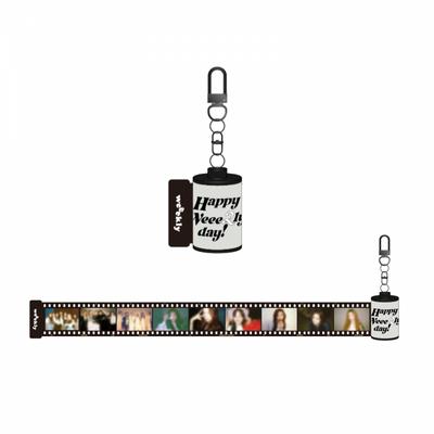 Weeekly   03 Film Keyring   2022 Happy Weee2ly Day 