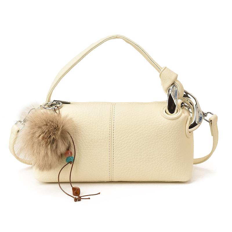 Retro fashion women's bags, portable pillow bags, the new high-end texture versatile shoulder bags, commuter messenger bags of the season