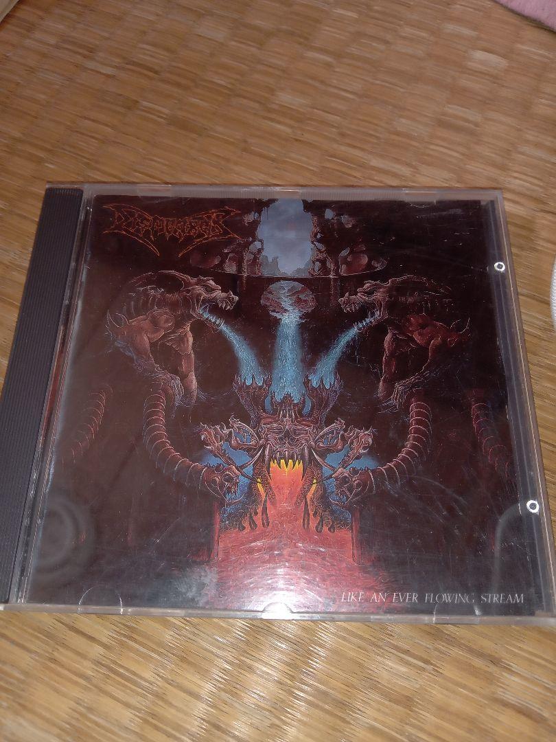 

[USED] Dismember Like An Ever Flowing Stream CD