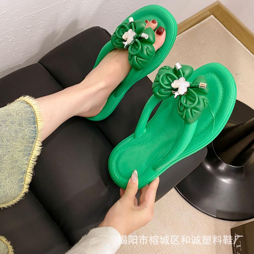 Fashion 2025 Women Slippers New Summer Casual Shoes Versatile Thick Sole Sandals Women Outwear Bow Beach Slippers Sexy Slides Women
