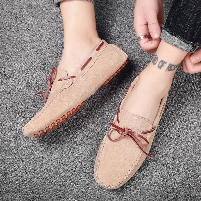 Fashion Summer Mens Suede Loafers Outdoor Non-Slip Lightweight Casual Walking Shoes Breathable Soft Bottom for Daily Walking Lazy Shoes