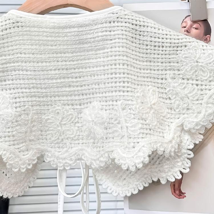 Women Hollowed Out Crochet Knit Flower False Collar Shawl Woolen Mini Capelet Clothing Accessory for Layering Over Tops