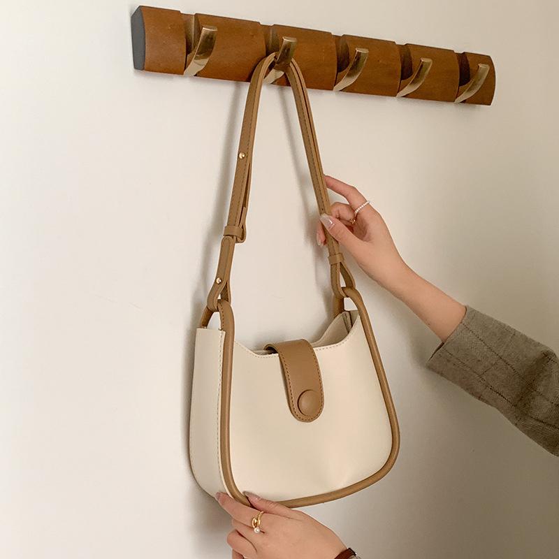 Ielgy Bag Ladies Messenger Bag High-End Commuter Bag Fashion Simple Shoulder Niche Underarm Bag