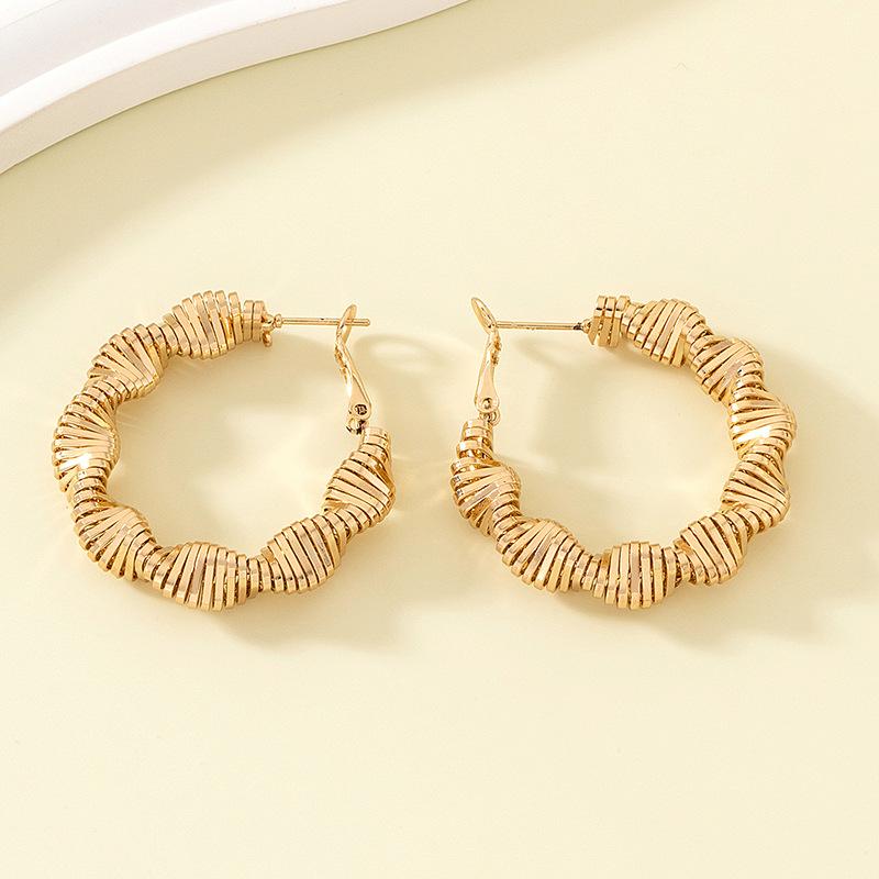 

PINKDUDU новые геометрические золотые серьги-кольца, элегантные темпераментные индивидуальные серьги из сплава, нежные ювелирные изделия, подарок для женщин, PD1631 золотистый