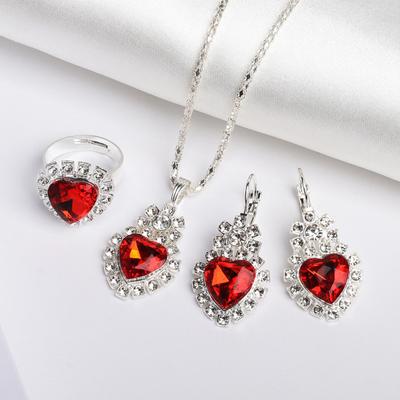 Parure de bijoux cœur pour femme, collier, boucles d'oreilles, bague, strass brillants, accessoire de mariage