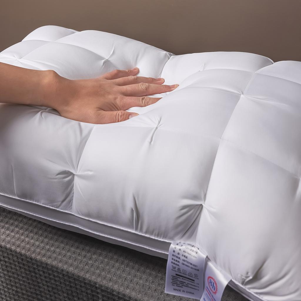 US Warehouse Shipped!Luxurious 5-Star Hotel Quality Pillow.Support Non-Collapse .High Pillow Core For All Seasons,sound Sleep.