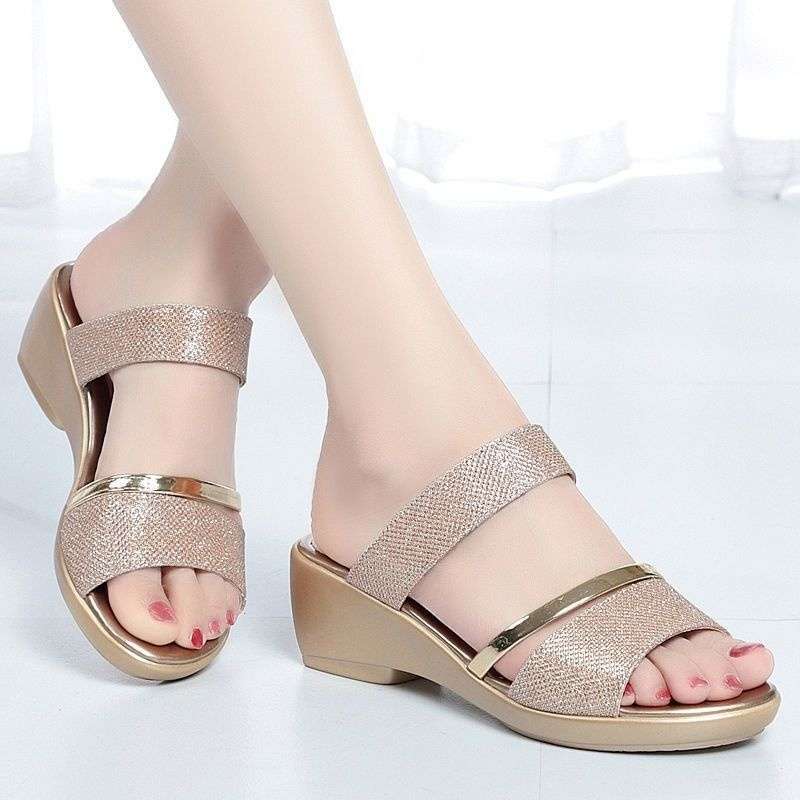 Real soft leather sandals soft platform 2025 new comfortable cool slippers mother summer versatile fashion wedge heel women's shoes