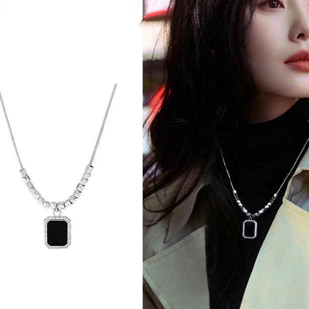 2024 Trendy Double Layer Titanium Steel Necklace: European & American Design for Autumn/Winter