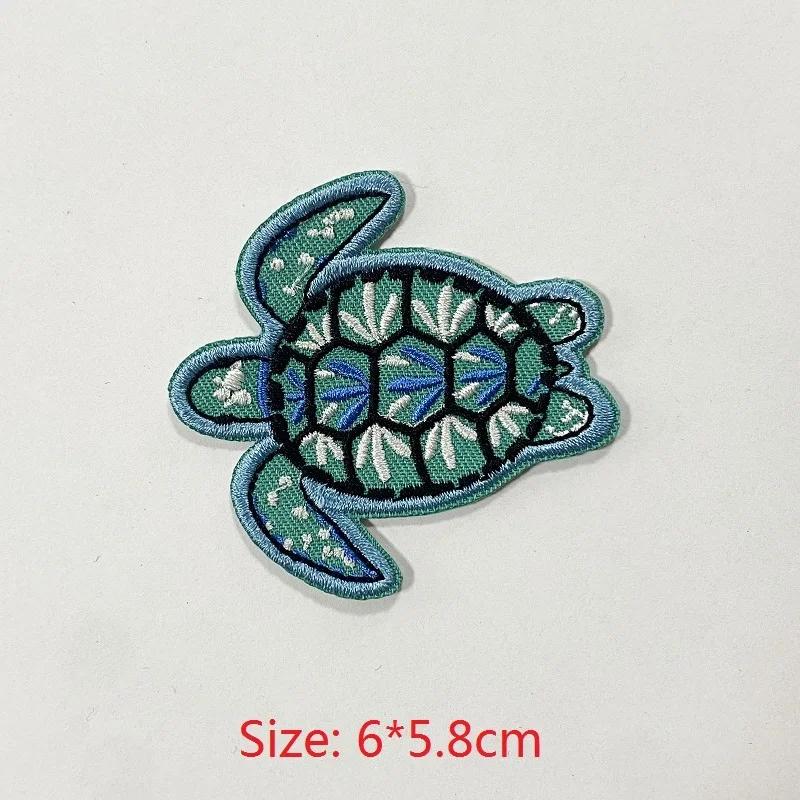 

Durable Iron Embroidered Patches for Clothing Backpacks Shoes with Animal Shark Turtle Cat Dog Applique Stickers Stripes Design