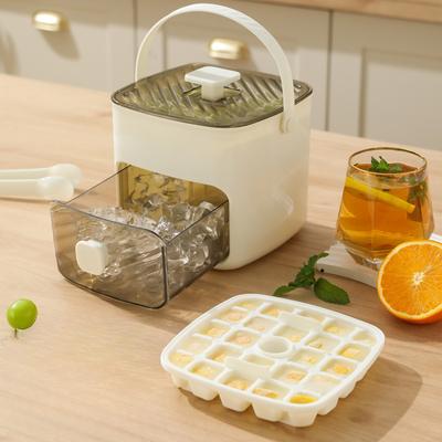 Pressed Ice Cube Mold Ice Tray with Lid for Home Refrigerator Homemade Ice Cube Storage Box