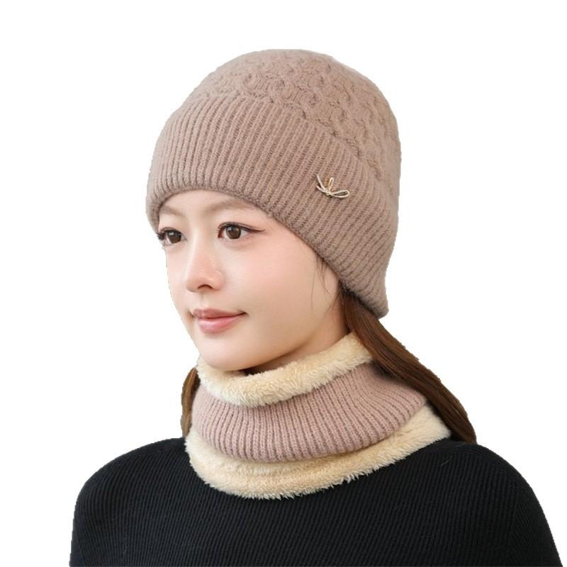 Thermal hat children's autumn and winter new pullover hat mother style fashionable foreign style thickened ear protector knitted wool hat