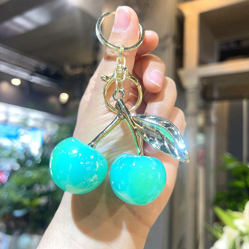 Exquisiter Niedlicher Kirsch-Schlüsselanhänger Simulierter Frucht-Schlüsselanhänger Anhänger Für Frauen Mädchen Handtaschen-Dekoration Taschenanhänger Auto-Schlüsselanhänger Geschenke