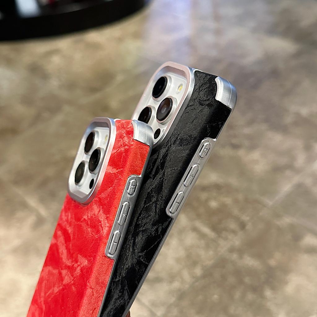 Samt-Schutzhülle „Snow Mountain“ für iPhone 17 Air, 16, 15, 14 Plus, 13, 12, 11 Pro Max – Stoßfeste, matte Lederoptik