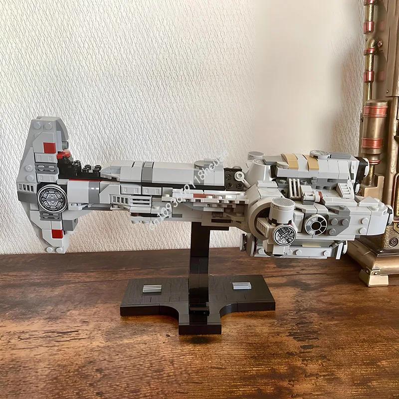 681PCS Starship Series Mid-Scale Hammerhead Corvette Model Moc Building Blocks Spacecraft Brick DIY Set Christmas Gifts Kid Toys