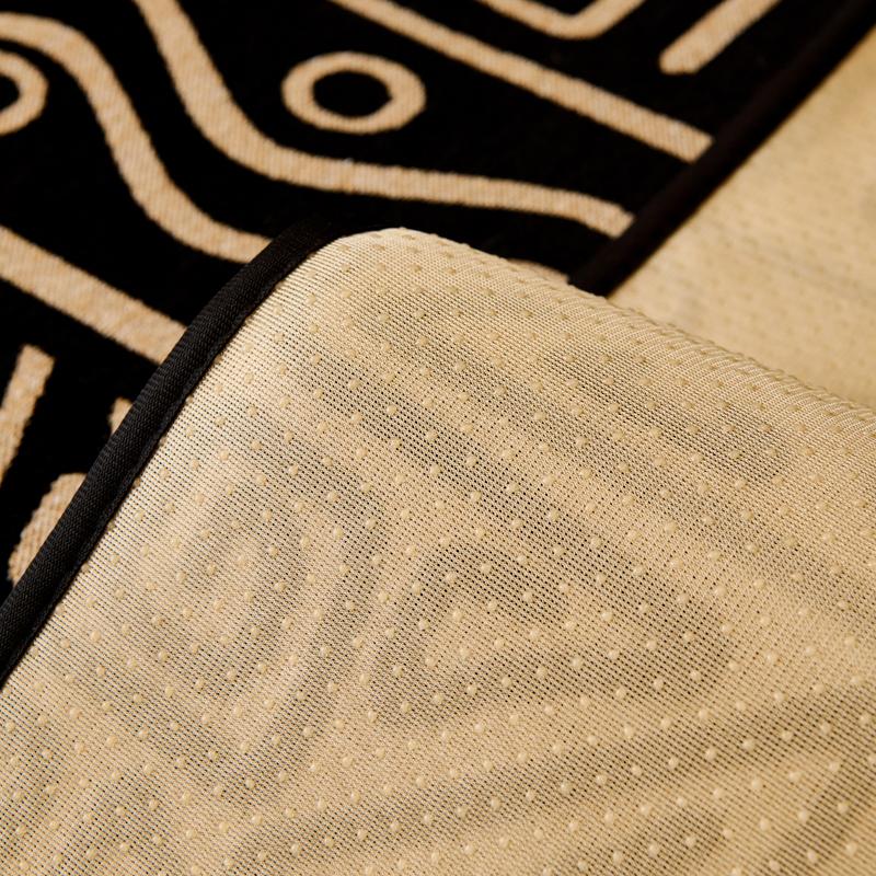 Universal Arc Edge Irregularity Sofa Cushion Chenille Fabric Sofa Cover Non-Slip Couch Slipcover Protector