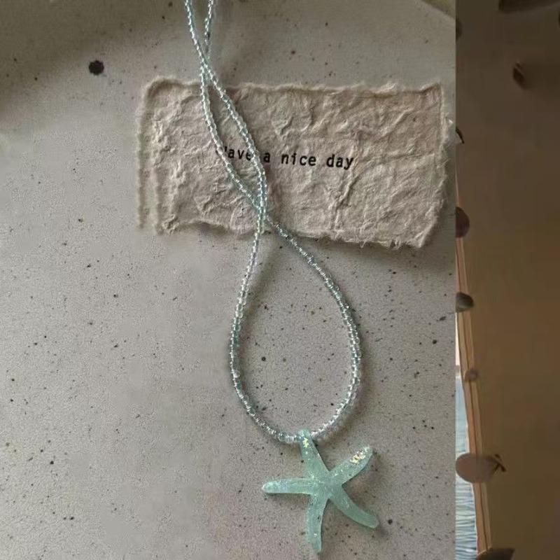 

Seaside Vacation Wind~ Dopamine Color Starfish Necklace Female Y2K Sweet Cool Spice Girl Clavicle Niche Versatile Accessories