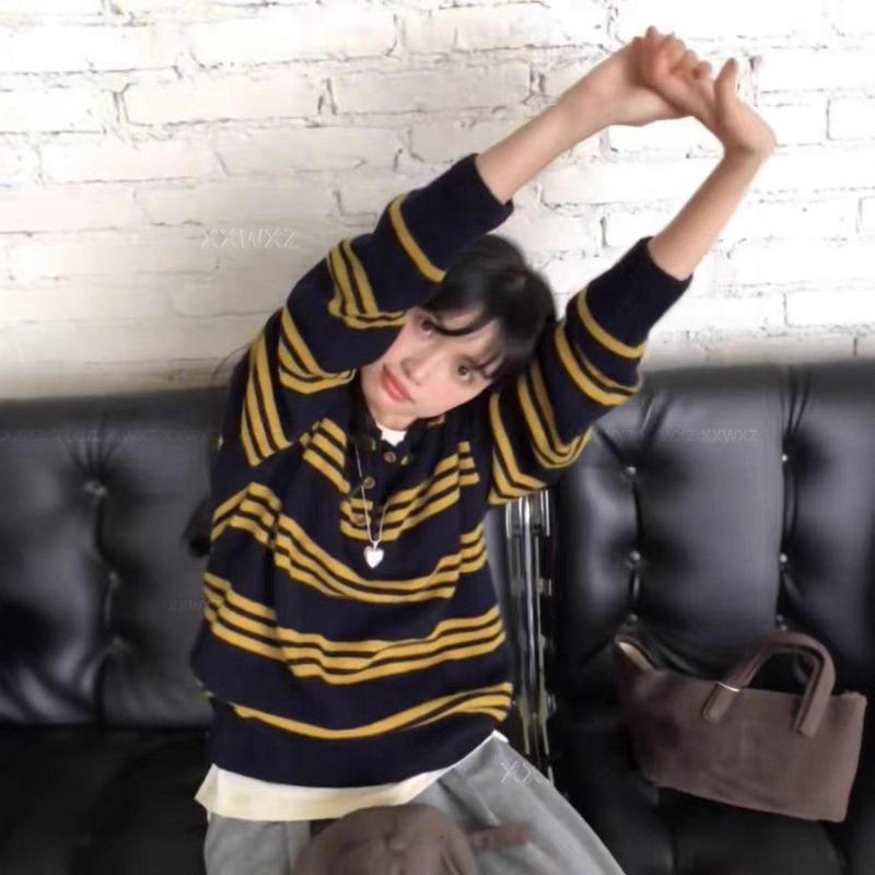 Early Autumn New Design Sense Retro Contrasting Color Striped Casual Knitted Sweater Women