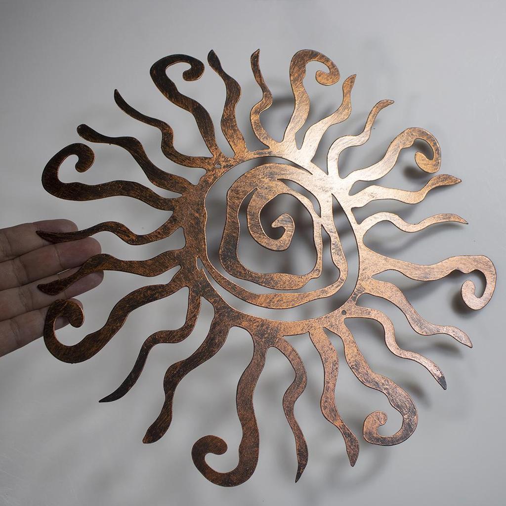 Quirky Sun Wrought Iron Ornament: Creative Home Courtyard Wall Hanging Decoration.