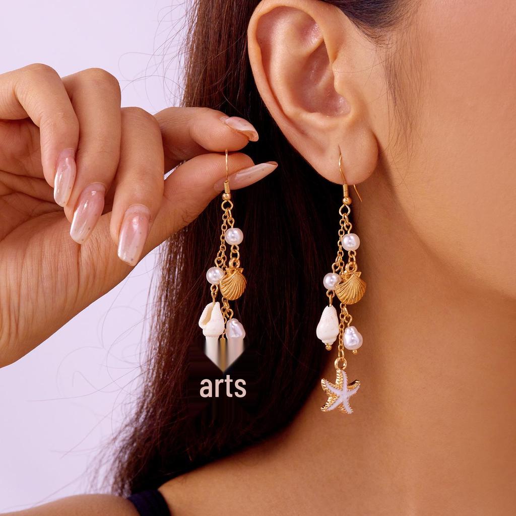 Exquisite Boucles d'Oreilles à Pompons Coquillage & Étoile de Mer pour Femmes – Polyvalentes, Style Bord de Mer de Niche