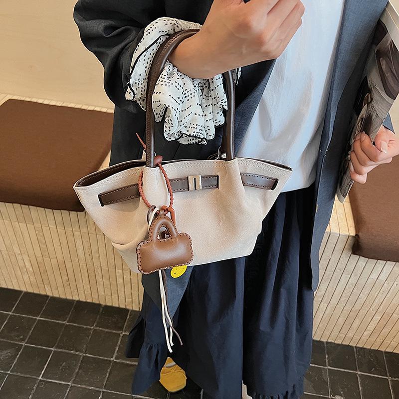 Niche Versatile Crossbody Work Bag - Retro Pleated Women's Handbag, New Fashion 2025