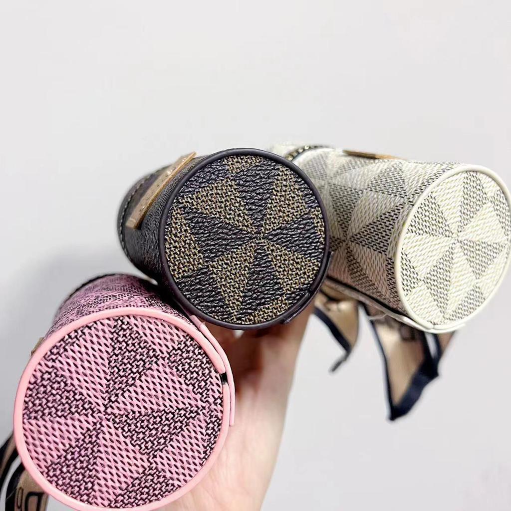 Retro Europäisches & Amerikanisches Rundes Münzfach: High-End Sommer-Mode Schlüsselanhänger Anhänger für Mädchen